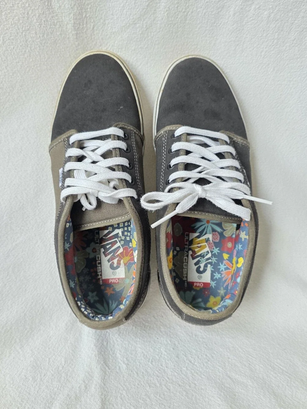 Vans PRO Men's Chukka Low Sneakers Size 9.5